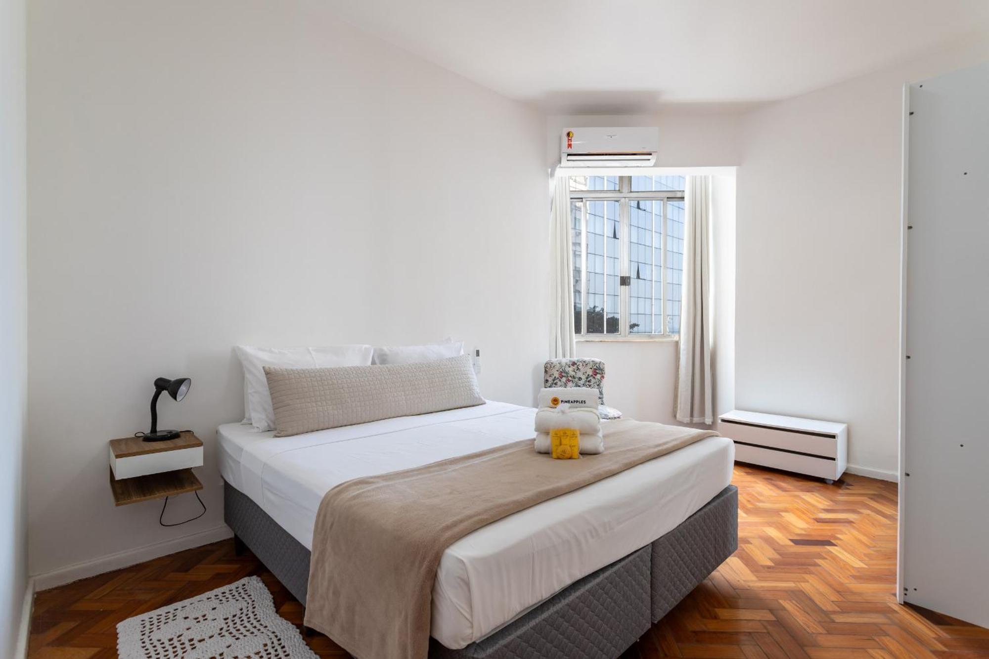 Apartamento 3 Minutos Da Do Leme - Gs501 Rio de Janeiro