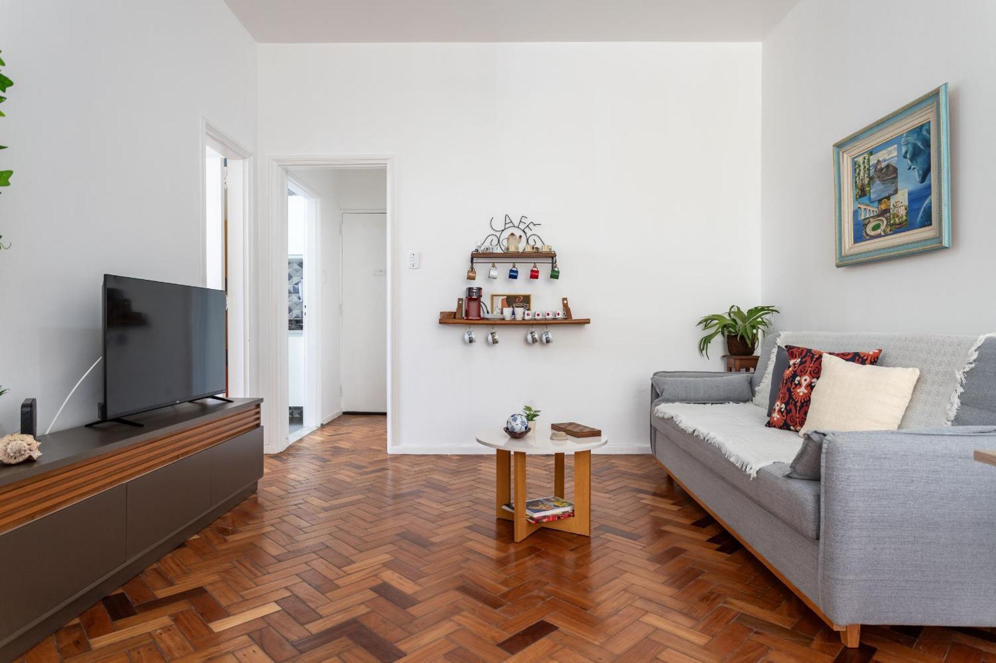 Apartamento 3 Minutos Da Do Leme - Gs501 Rio de Janeiro